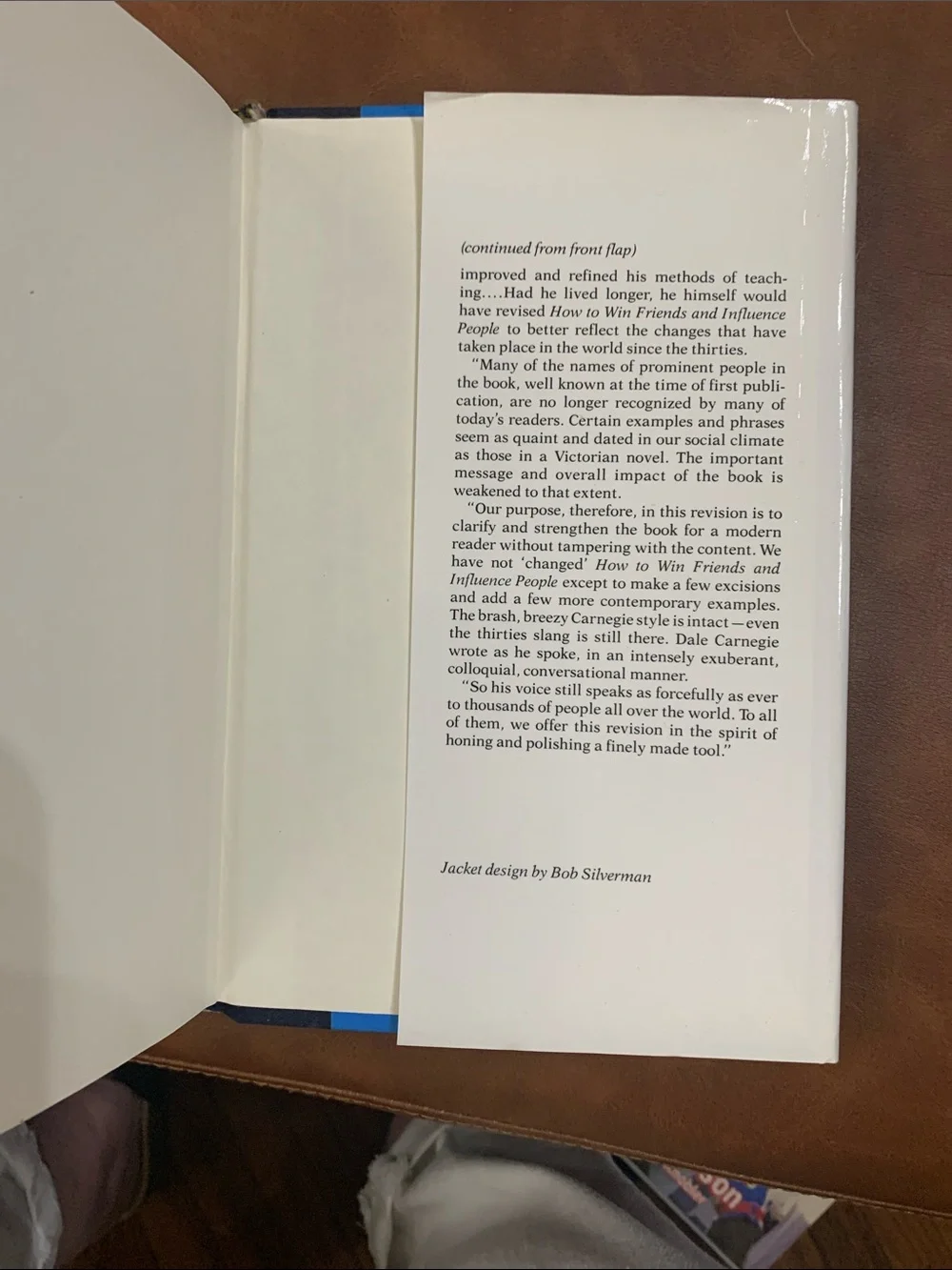 How to Win Friends & Influence People by Dale Carnegie - Navy & Gold Cover